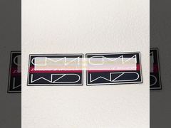 टिकाऊ सिलिकॉन स्क्रीन प्रिंटिंग कपड़े के लेबल जीवंत स्याही स्क्रीन प्रिंटिंग कपड़े के लेबल