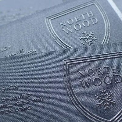 सिलिकॉन हीट ट्रांसफर लेबल - इलास्टिक धोने योग्य कपड़े एक्सेसरी कस्टम लोगो शील्ड बैज