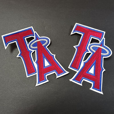 कढ़ाई वाला पैच - लाल और नीला हैलो के साथ, लौह-ऑन / सिलाई-ऑन परिधान बैकपैक सजावट बैज