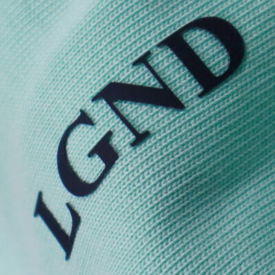 फैक्टरी कस्टम फ्लैट सिलिकॉन हीट ट्रांसफर लेबल कपड़े के लिए धोने योग्य