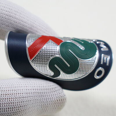 कस्टम 3 डी टीपीयू वोल्टेज कार प्रतीक - ऑटो इंटीरियर के लिए अल्फा रोमियो लोगो हीट ट्रांसफर बैज