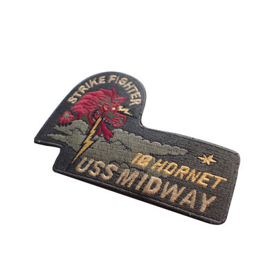 गारमेंट एम्ब्रॉइडेड पैच बैज कस्टम एम्ब्रॉइडेड पैच के लिए कस्टमाइज्ड डिज़ाइन लोगो